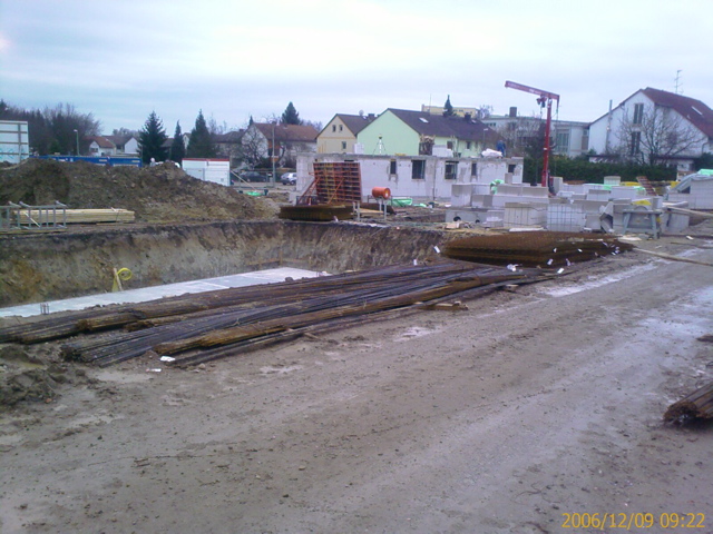 200612090922_00048